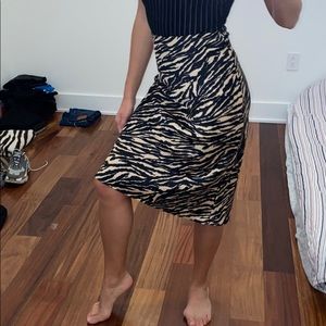 Satin skirt